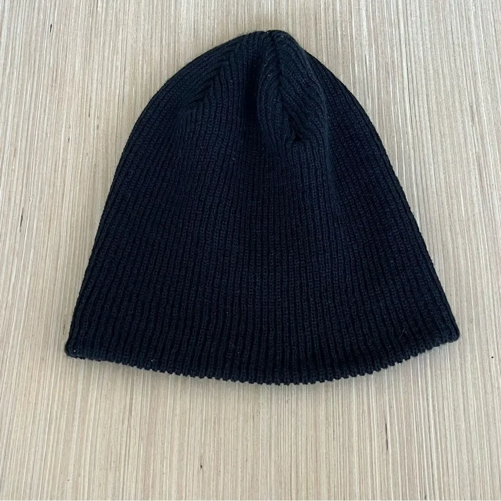 California 89 Black Knit Beanie